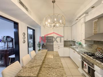 CASA EN VENTA EN LA RIOJA PONIENTE RESIDENCIAL