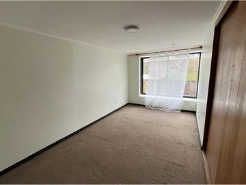 Se Vende Casa de 2 pisos en Alameda de Talca