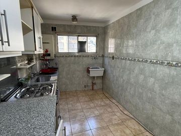Venta de departamento 3 ambientes en Balvanera