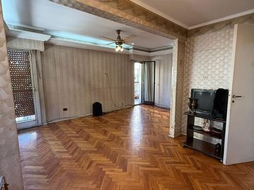 Venta de departamento 3 ambientes en Balvanera