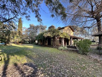 Casa en venta en Tortuguitas, Malvinas Argentinas - 6 Ambientes APTO CREDITO