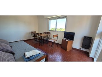 Dpto sobre Bunge en Pleno centro de Pinamar- Temporada 2025/26