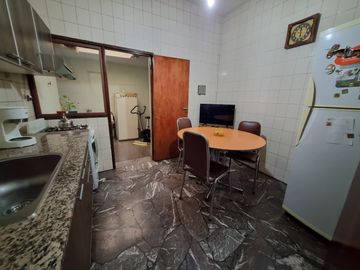 Casa en venta de 3 dormitorios c/ cochera en Gobernador Benegas