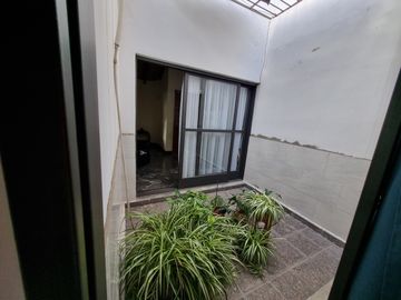 Casa en venta de 3 dormitorios c/ cochera en Gobernador Benegas