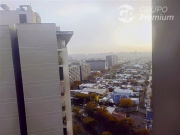 Departamento en Venta en En Diagonal Vicuña Mackenna, frente al futuro mall Vivo Santiago, inauguración en 2029.#65279;