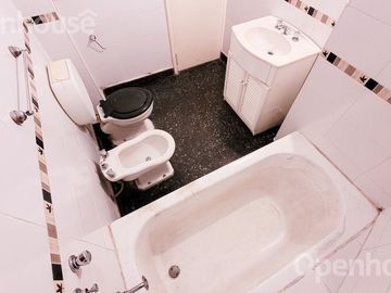 VENTA DPTO 2 AMB EN 6TO PISO - CABALLITO