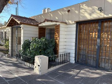 Casa en  venta en GODOY CRUZ