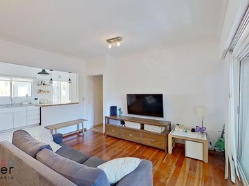 MODERNO Departamento TIPO PH de 3 ambientes con balcón al frente en Villa Ortuzar - VENTA -