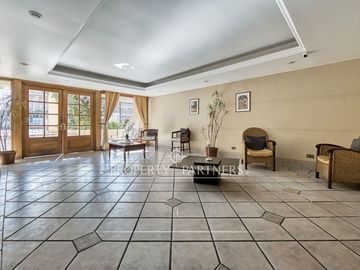Arriendo departamento pasos del metro y con balcón, Ñuñoa