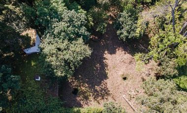 Terreno residencial plano en Valle de Bravo