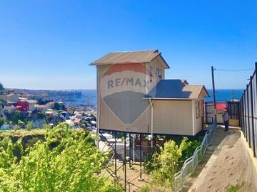 REBAJADA Casa con vista al mar Valparaíso
