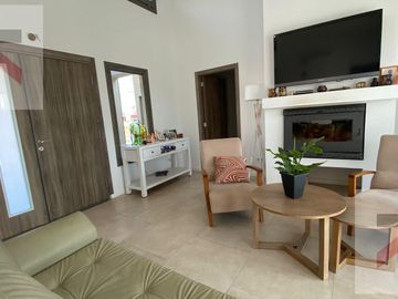 Casa 4 dorm ALQUILER ANUAL a partir de MARZO 2026 Barrio Cerrado Chacras de la Reserva Cardales