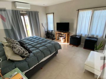 Casa 4 dorm ALQUILER ANUAL a partir de MARZO 2026 Barrio Cerrado Chacras de la Reserva Cardales