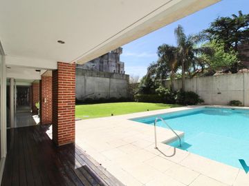 Departamento 3 ambientes en venta en Castelar , cochera, baulera, apto crédito