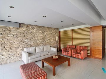 Departamento 3 ambientes en venta en Castelar , cochera, baulera, apto crédito