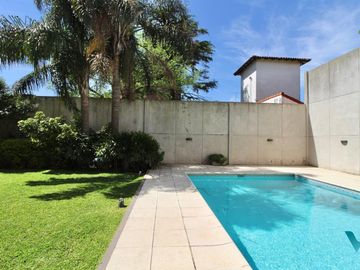 Departamento 3 ambientes en venta en Castelar , cochera, baulera, apto crédito