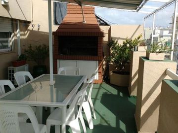 DEPARTAMENTO TIPO PENTHOUSE 4 AMBIENTES CON TERRAZA Y PARRILLA