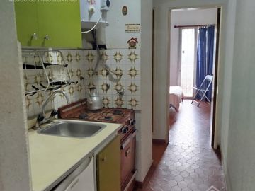 Excelente departamento 3 ambientes con balcón!!