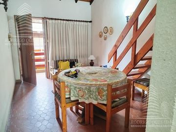Excelente departamento 3 ambientes con balcón!!