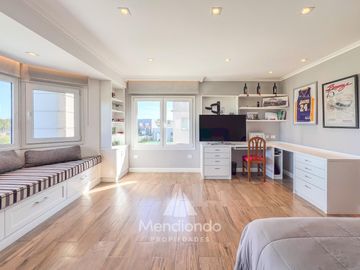 Casa 5 amb con piscina y cochera triple en Barrio Privado Tierras del Mar