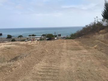 Terreno en venta con vista al mar en la Vía Manta - San Mateo
