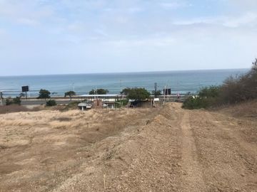 Terreno en venta con vista al mar en la Vía Manta - San Mateo