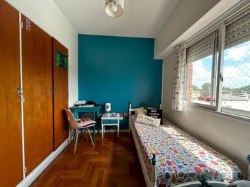 VENTA DEPARTAMENTO 4 AMBIENTES CON COCHERA