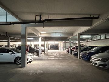 VENTA DEPARTAMENTO 4 AMBIENTES CON COCHERA