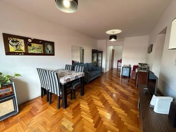 VENTA DEPARTAMENTO 4 AMBIENTES CON COCHERA
