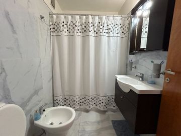 VENTA DEPARTAMENTO 4 AMBIENTES CON COCHERA