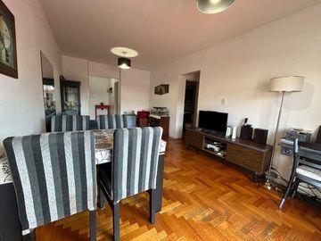 VENTA DEPARTAMENTO 4 AMBIENTES CON COCHERA