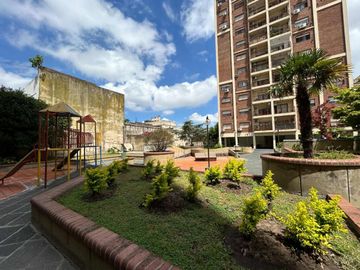 VENTA DEPARTAMENTO 4 AMBIENTES CON COCHERA