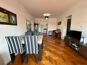 VENTA DEPARTAMENTO 4 AMBIENTES CON COCHERA