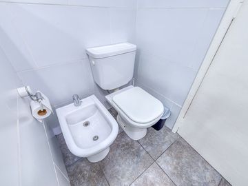 VENTA CASA 4 AMB HAEDO C/ PATIO COCHERA Y PARRILLA