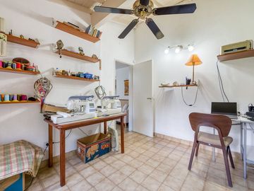 VENTA CASA 4 AMB HAEDO C/ PATIO COCHERA Y PARRILLA