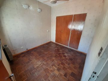 DEPARTAMENTO 3 AMB SIN EXPENSAS CASEROS CENTRO