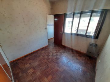 DEPARTAMENTO 3 AMB SIN EXPENSAS CASEROS CENTRO