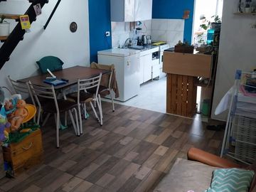 Venta de vivienda multifamiliar en W. Morris