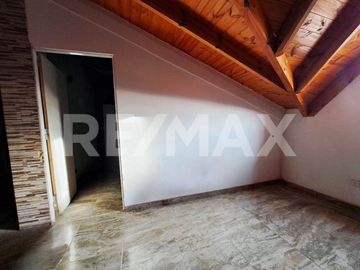 VENTA CASA 4 DORMITORIOS EN PLOTTIER