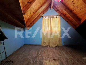 VENTA CASA 4 DORMITORIOS EN PLOTTIER