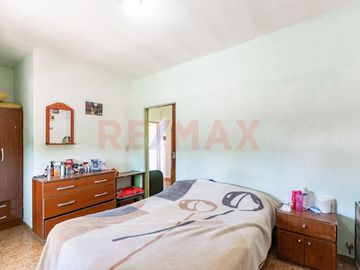 VENTA CASA 4 AMB C/GARAGE, PATIO Y TERRAZA HURLING