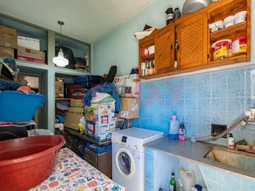 VENTA CASA 4 AMB C/GARAGE, PATIO Y TERRAZA HURLING