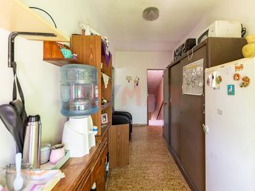 VENTA CASA 4 AMB C/GARAGE, PATIO Y TERRAZA HURLING