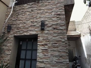 VENTA LOTE PROPIO CON 4 PH + LOCAL,DEVOTO,PERMUTA.