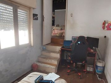 VENTA LOTE PROPIO CON 4 PH + LOCAL,DEVOTO,PERMUTA.