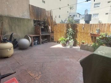 VENTA LOTE PROPIO CON 4 PH + LOCAL,DEVOTO,PERMUTA.