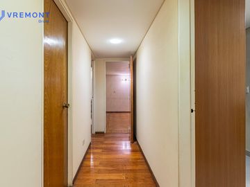 Venta piso de 6 AMB, en Caballito, Capital Federal.
