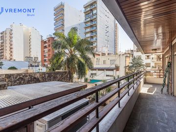 Venta piso de 6 AMB, en Caballito, Capital Federal.
