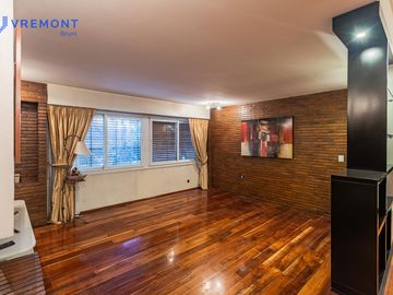 Venta piso de 6 AMB, en Caballito, Capital Federal.