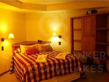 Venta Hostería 1100m2, lote de 5.000m2 en Bº Puerto Manzano Villa La Angostura